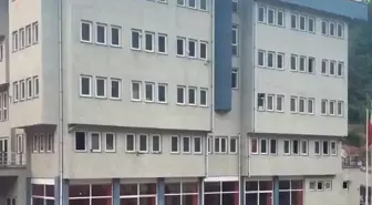 Bu nasıl muhtarlık binası? Gören vatandaş dayanamayıp isyan etti