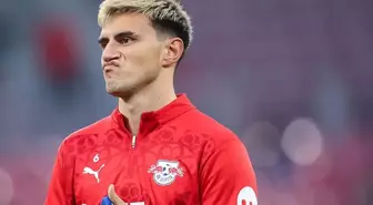 Elif Elmas geri dönüyor