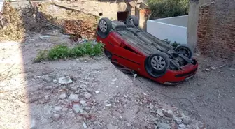 Erdek'te Park Ederken Takla Atan Araçta 2 Yaralı