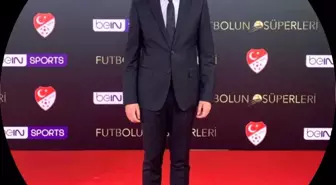 İstanbul'da Avukat Kız Arkadaşlarını Dolandırdı