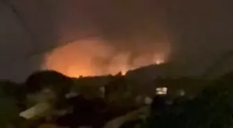 Dikili'deki Çöplük Yangını Makilik Alana Sıçradı