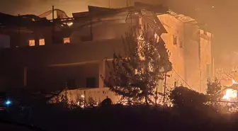 Karabük'te orman yangını: 40 ev yandı, 10 köy tahliye edildi