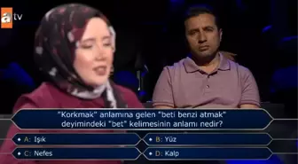 'Korkmak' anlamına gelen 'beti benzi atmak' deyimindeki 'bet' kelimesinin anlamı nedir?