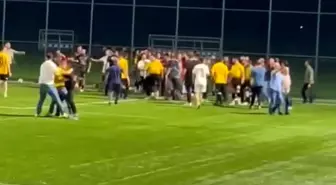 Bolu'da Futbol Turnuvasında Kavga: Maç Yarıda Kaldı