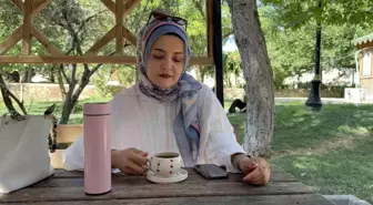 Mardinliler Kavurucu Sıcaklarda Çay İçmeye Devam Ediyor