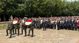 Özgür Özel, Lozan Antlaşması'nın 102. Yılında Anıtkabir'i Ziyaret Etti