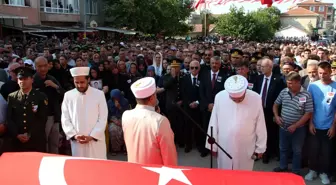 Şehit Üsteğmen Tuğrul Özsu, Edirne'de Gözyaşlarıyla Uğurlandı