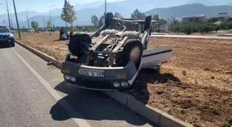 Hatay'da Tırla Çarpışan Otomobil Takla Attı: Sürücü Yaralı