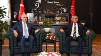 TBMM Başkanı Kurtulmuş, CHP Lideri Özel ile Komisyon Çalışmalarını Görüştü
