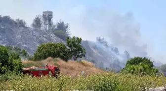 Antalya'da Orman Yangınlarına Müdahale Devam Ediyor