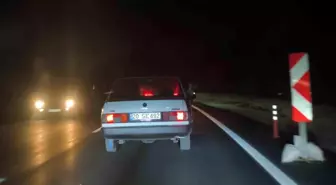 Denizli-Antalya Yolunda Tehlikeli Seyahat: Yolcu Pencereden Ayaklarını Çıkardı