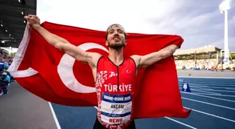 Berke Akçam, FISU Dünya Üniversite Yaz Oyunları'nda Altın Madalya Kazandı