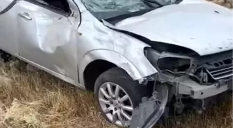 Elazığ'da Otomobil Şarampole Yuvarlandı: 2 Yaralı