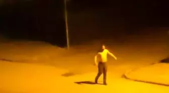 Bolu'da Bıçaklı Şahıs Mahalleliyi Sokağa Döktü