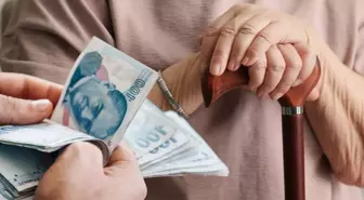 Emeklilerin beklediği gün geldi! Bugün hesaplara yatıyor