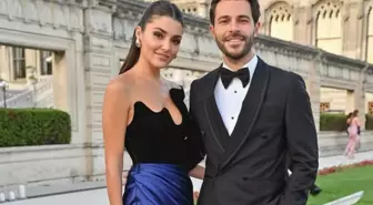 Hande Erçel ve Hakan Sabancı İtalya'da aşk tazeledi