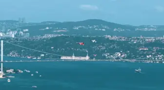 HÜRKUŞ ve HÜRJET İstanbul Semalarında Uçtu