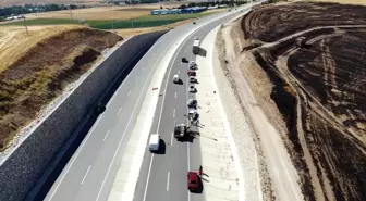 Çorum'da Anız Yangını Zincirleme Kazaya Neden Oldu