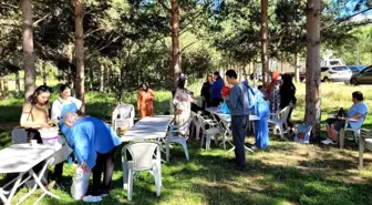 Bayburt'ta Otizmli Çocuklar ve Aileler İçin Piknik Etkinliği Düzenlendi