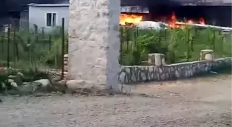 Elazığ'da Müstakil Evde Yangın Çıktı