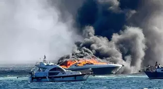 Marmara Denizi'nde 'İllusion' Yatı Yangında Kullanılamaz Hale Geldi