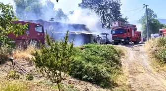 İnegöl'de Korkutan Yangın: Ev Sahibi Kurtarıldı