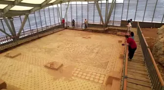 Perre Antik Kent'te 'Cennet Bahçesi' Mozaiği Restorasyonu Tamamlandı