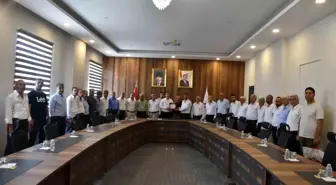 Sason Kaymakamı'na Muhtarlardan Teşekkür Plaketi