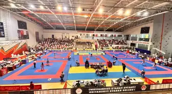 Türkiye Karate Premier Ligi'nin Dördüncü Ayağı Muş'ta Başladı