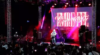 Emre Fel, Bafra'da Coşkuyla Sahne Aldı