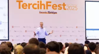 Dışişleri Bakanı Hakan Fidan, TercihFest Etkinliğinde Öğrencilerle Buluştu