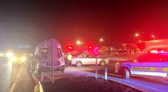 Balıkesir'de Çift Taraflı Trafik Kazasında 4 Yaralı