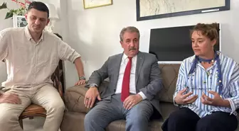 BBP Genel Başkanı Destici, Ahmet Minguzzi'nin Ailesini Ziyaret Etti