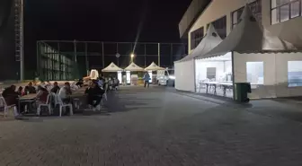 Yangın Sonrası Tahliye Edilen Vatandaşlar İçin Barınma Alanı Kuruldu