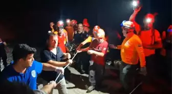 Kazım Bayrak'ın Cenazesi 3 Saatte Çıkarıldı