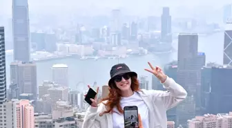 Hong Kong, İlk Yarım Yılda Turist Sayısını Yüzde 12 Artırdı