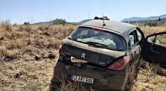 Beyşehir'de Otomobil Ekin Tarlasına Uçtu: 4 Yaralı