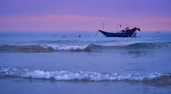Nijerya'da Tekne Faciası: 25 Kişi Hayatını Kaybetti