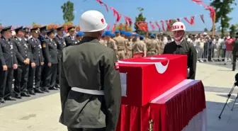İskenderun'da şehit olan Er Semih Erdoğan toprağa verildi