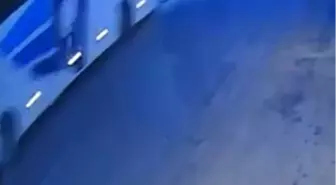 Koyulhisar'da Yolcu Otobüsü Yayaya Çarptı: 74 Yaşındaki Kadın Hayatını Kaybetti