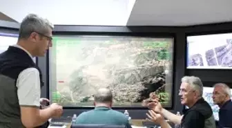 Bursa'da Orman Yangınına Karşı Yoğun Mücadele Sürüyor