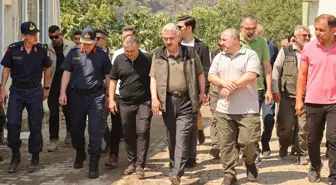 Mustafa Varank Yangın Bölgesinde İncelemelerde Bulundu