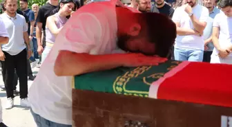 Orman Yangınında Gönüllü Olarak Görev Yapan Ahmet Demir Hayatını Kaybetti