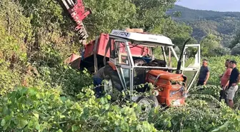 Amasya'da Traktör Devrildi: Emekliliğini Beklerken Hayatını Kaybetti