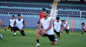 Nazmi Candoğan, Denizli İdmanyurdu Gürellerspor ile Yeni Sezonda Taraftarlara Güzel Futbol İzletmek İstiyor