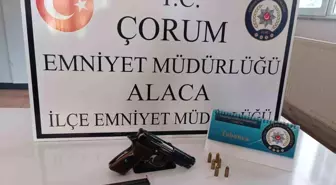 Çorum'un Alaca İlçesinde Ruhsatsız Silah Ele Geçirildi