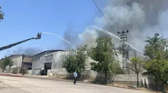 Gaziantep'te Halı Fabrikasında Yangın