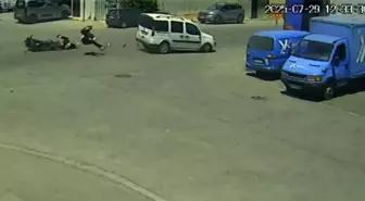 Aydın'da Motosiklet Kazası: 1'i Ağır 2 Yaralı