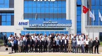 Erzincan'da Muhtarlarla İstişare Toplantısı