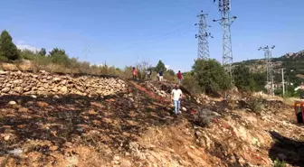 Konya'da Yol Kenarında Yangın Paniği